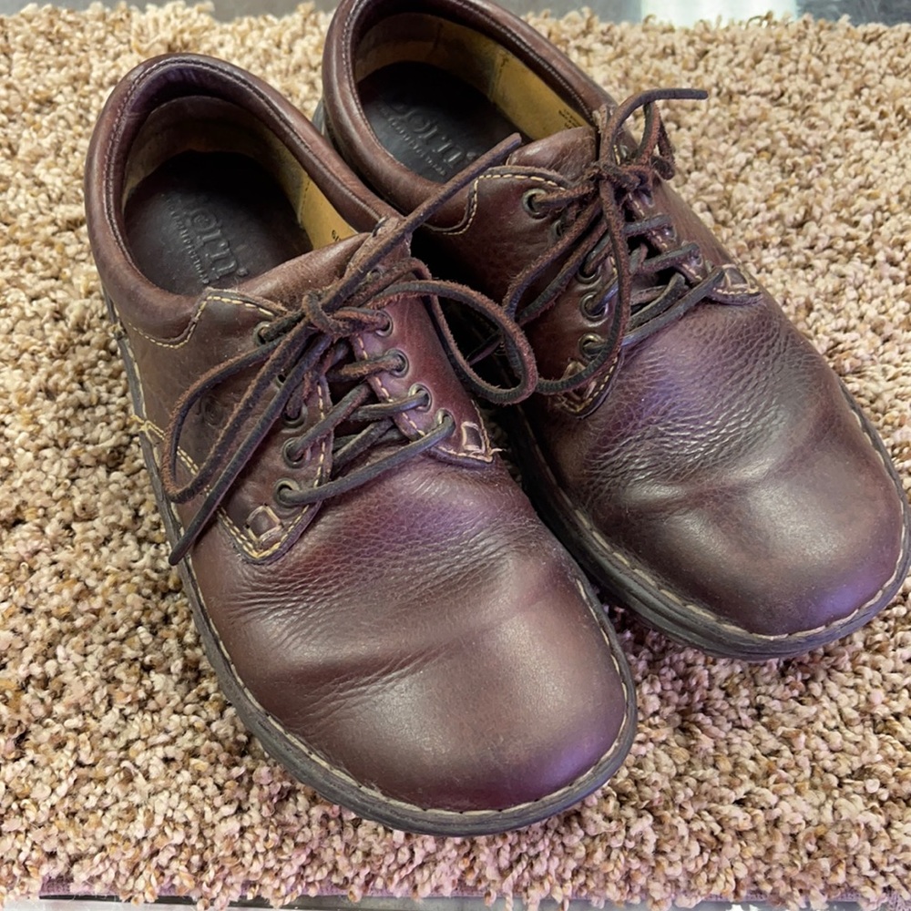 BORN lace up shoes